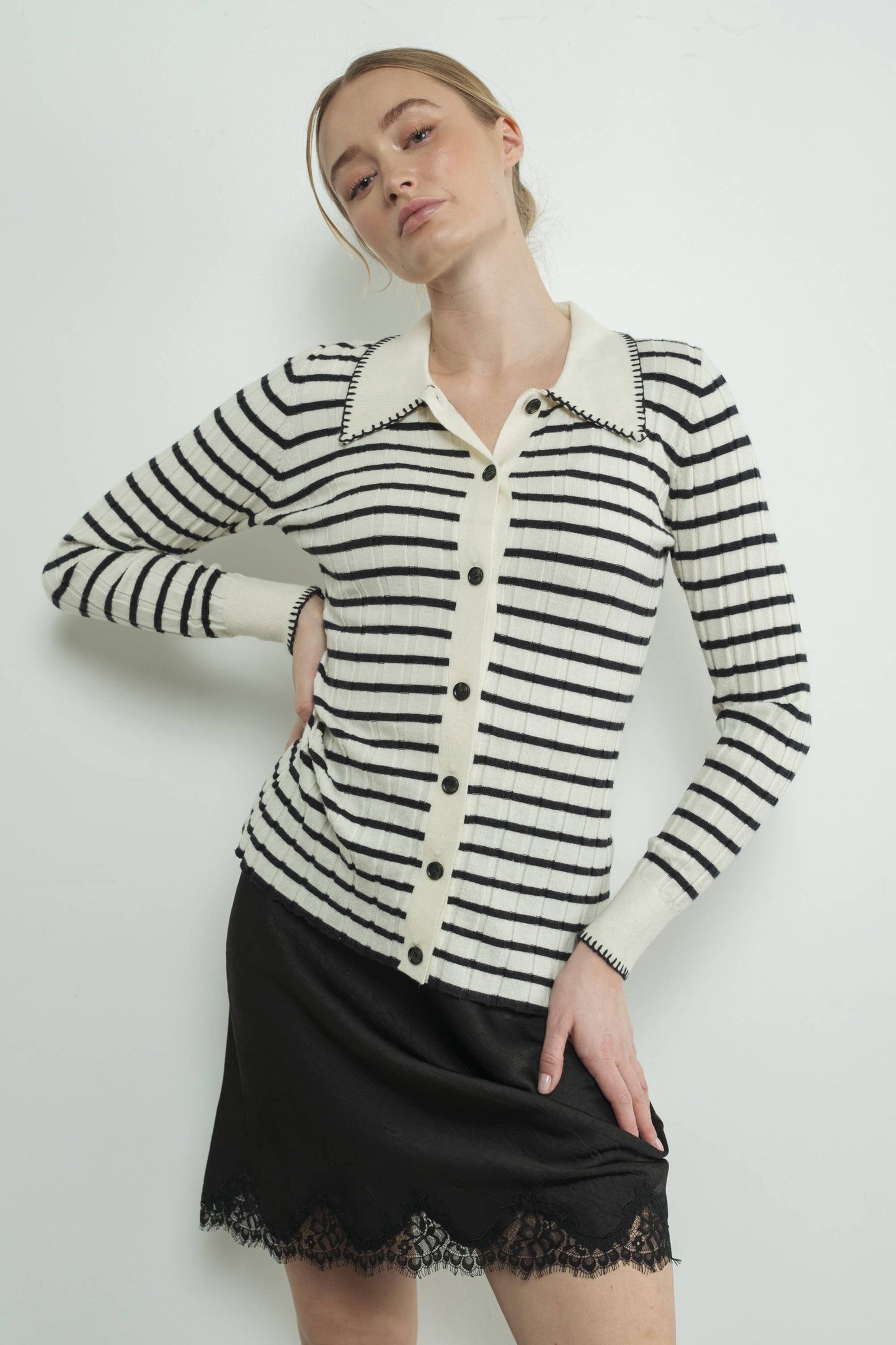 STRIPE COLLAR CARDIGAN WITH EDGE STITCH