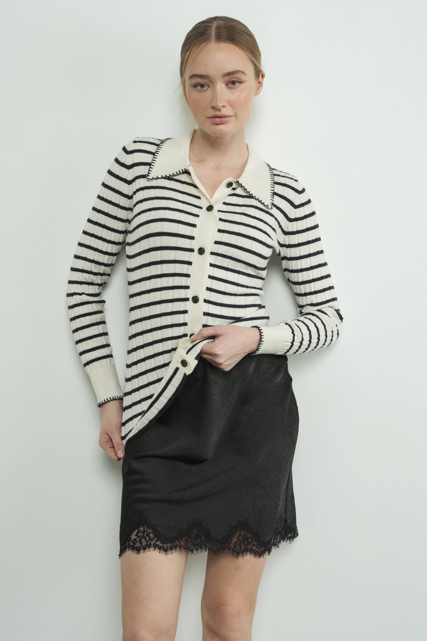 STRIPE COLLAR CARDIGAN WITH EDGE STITCH