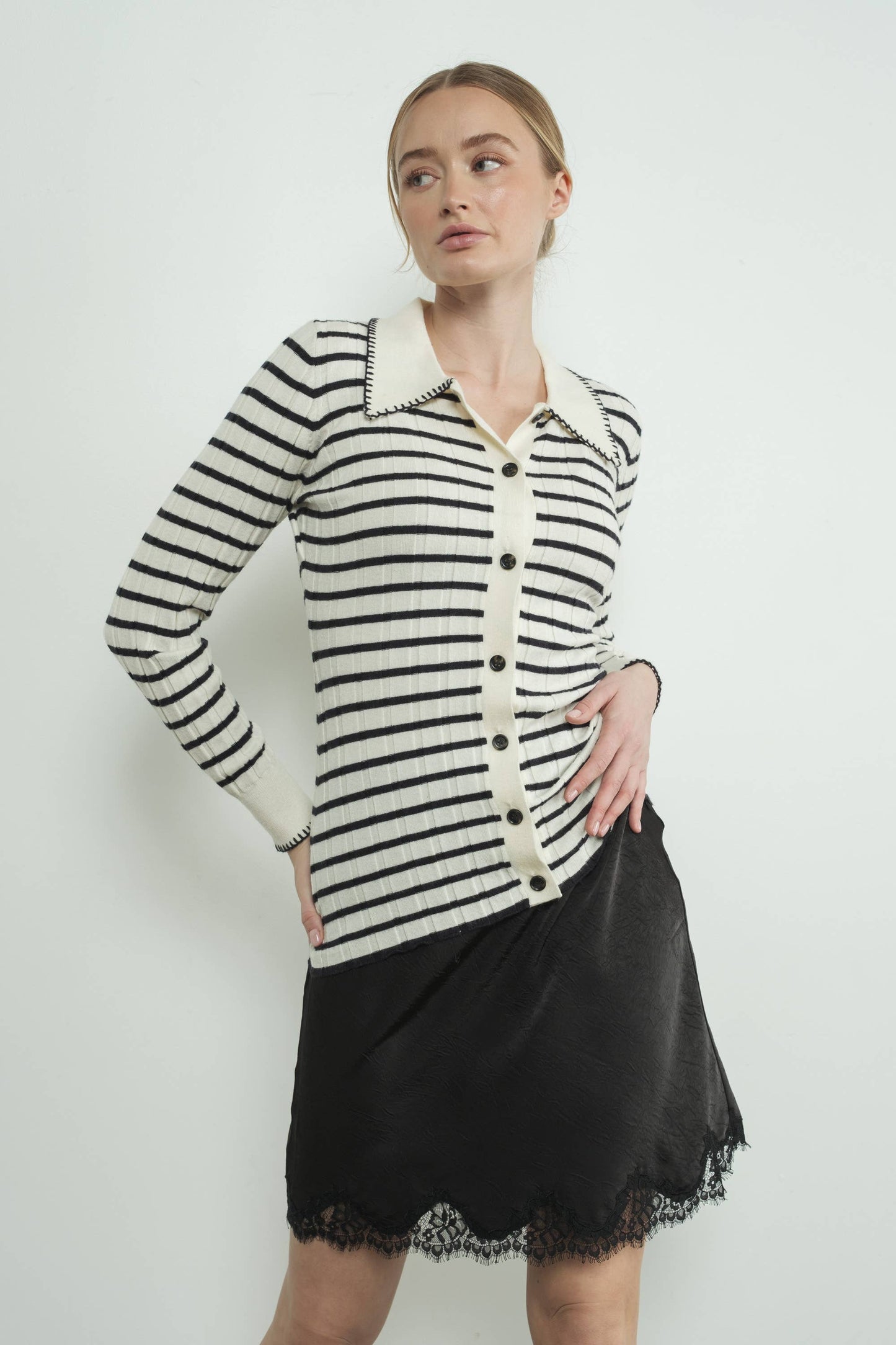 STRIPE COLLAR CARDIGAN WITH EDGE STITCH