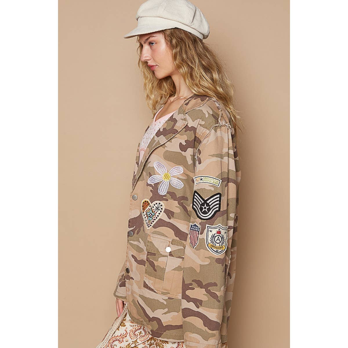Camo print patches sleeve solid blazer