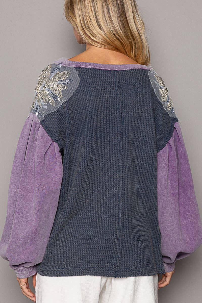 V-Neck Glam Patches Contrast Long Sleeves Knit Top