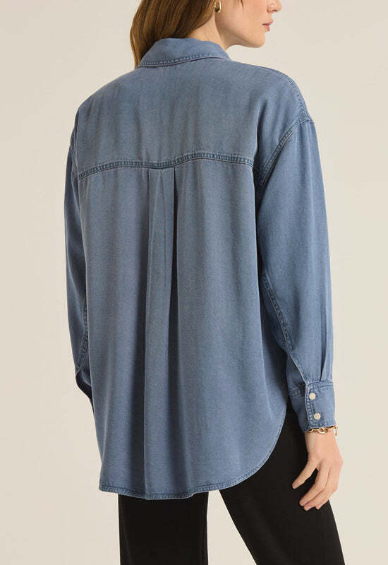 CHAMBRAY BUTTON DOWN