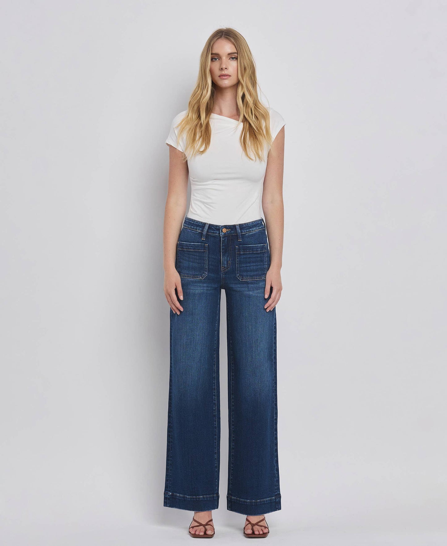 HIGH RISE WIDE TROUSER JEANS front pockets