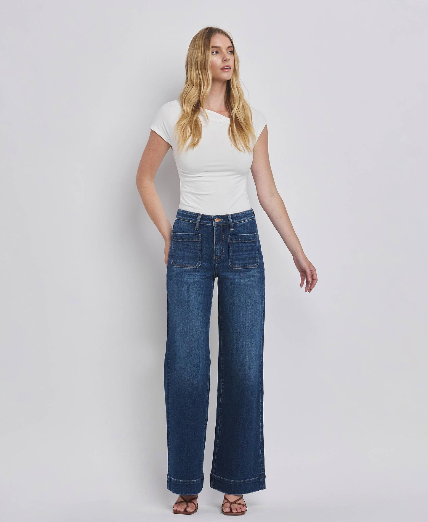 HIGH RISE WIDE TROUSER JEANS front pockets