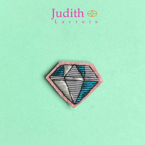 Brooch - Blue diamond