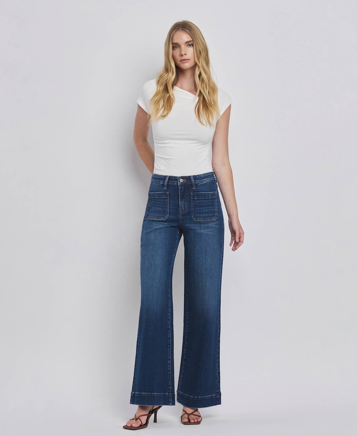 HIGH RISE WIDE TROUSER JEANS front pockets