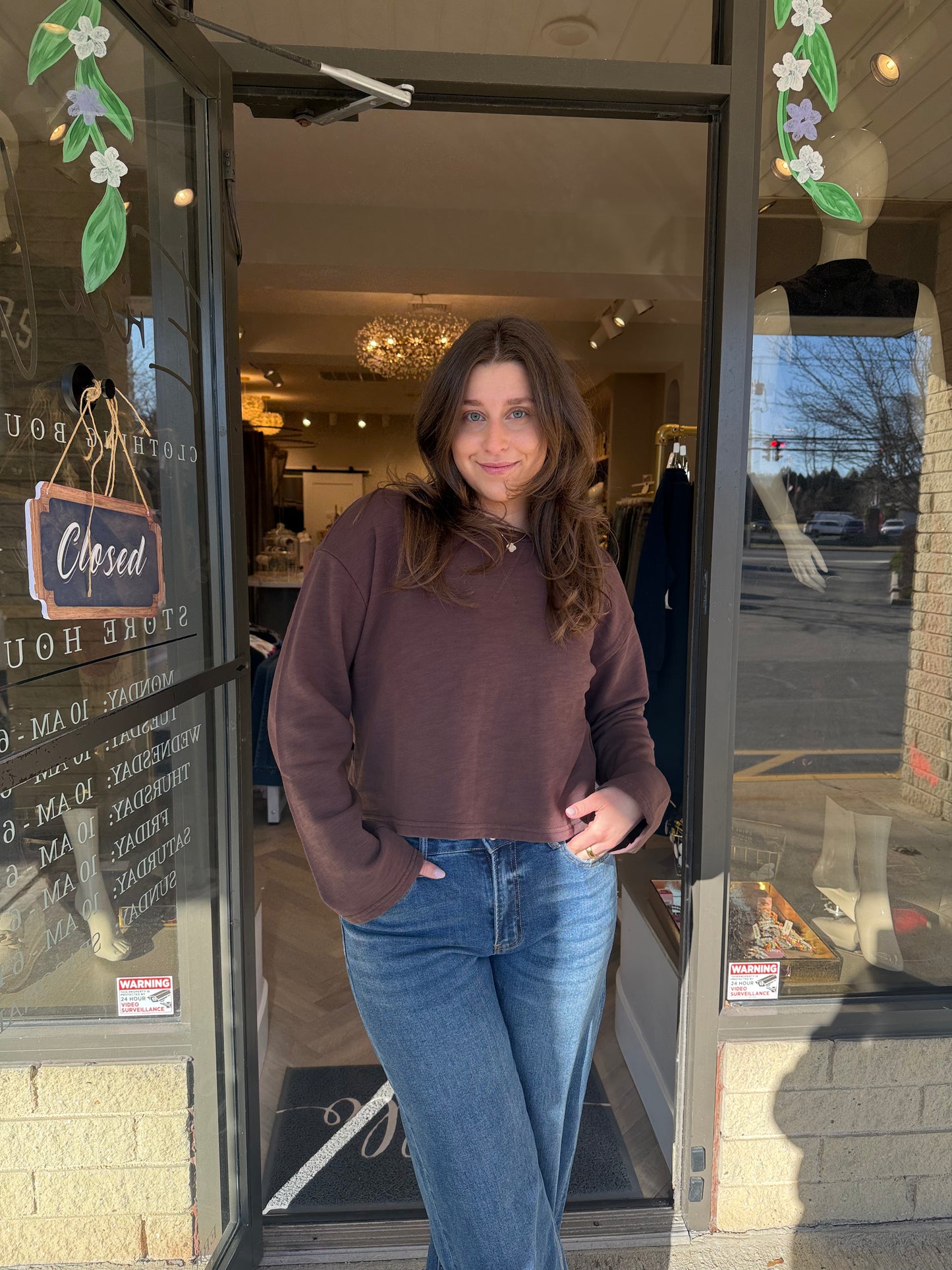 BROWN PULLOVER SWEATSHIRT