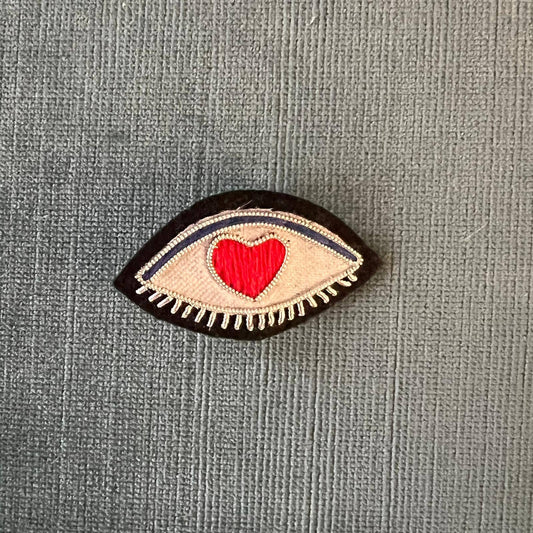 Brooch - Eye Heart