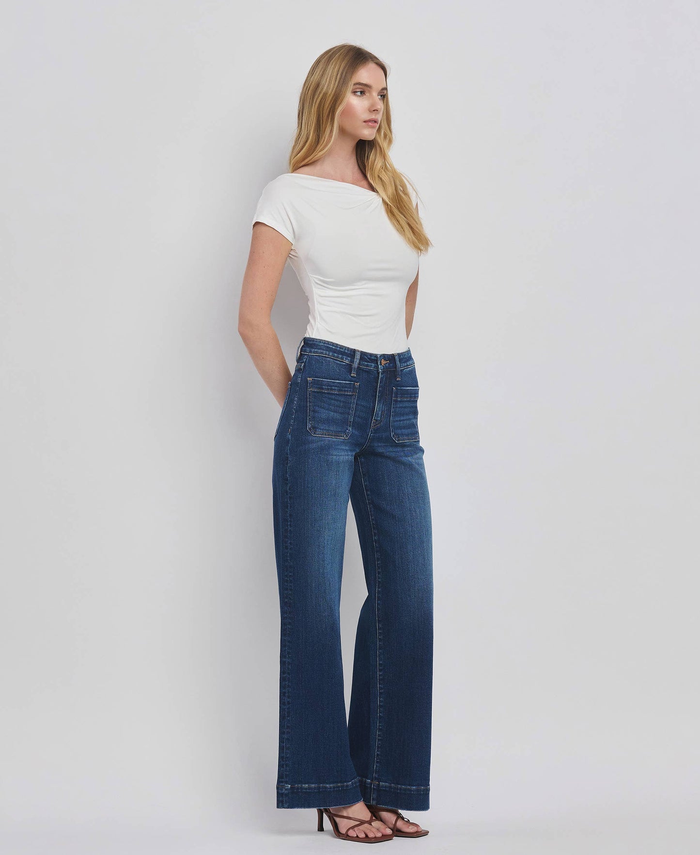 HIGH RISE WIDE TROUSER JEANS front pockets