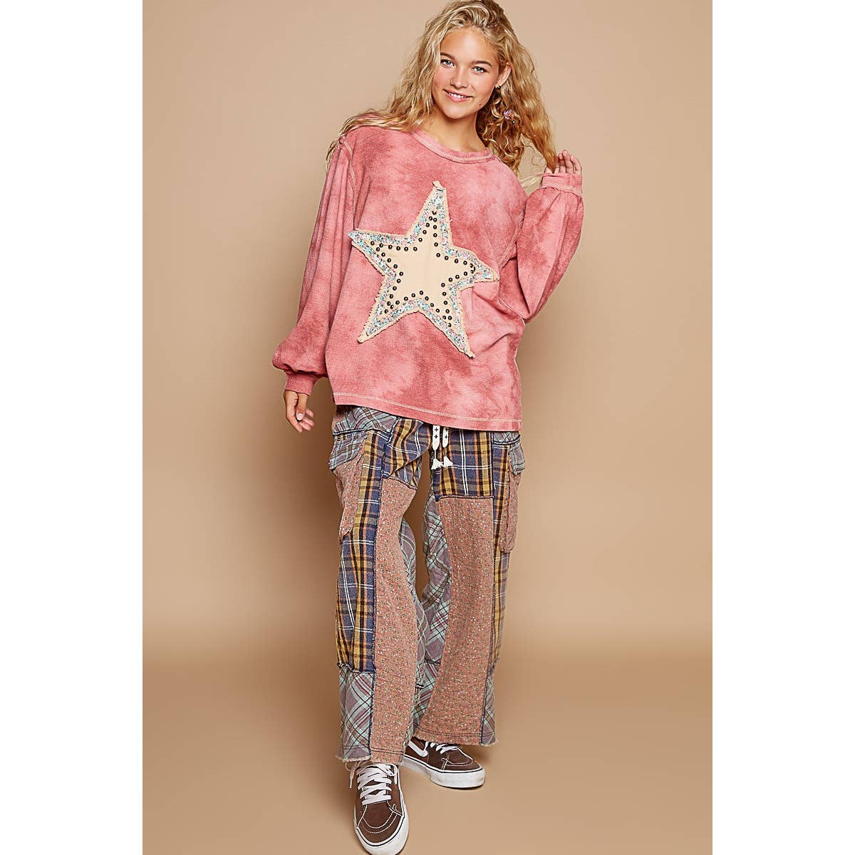 Vintage washed star patch with studded knit top SALE